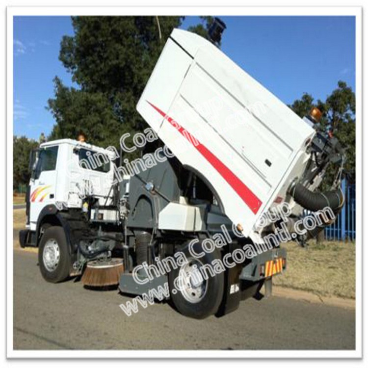 High quality Diesel Road Sweeper Manufacturer 