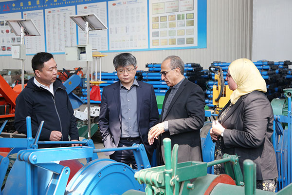 Warmly Welcome Moroccan Merchants To Visit China Coal Group To Inspect And Purchase